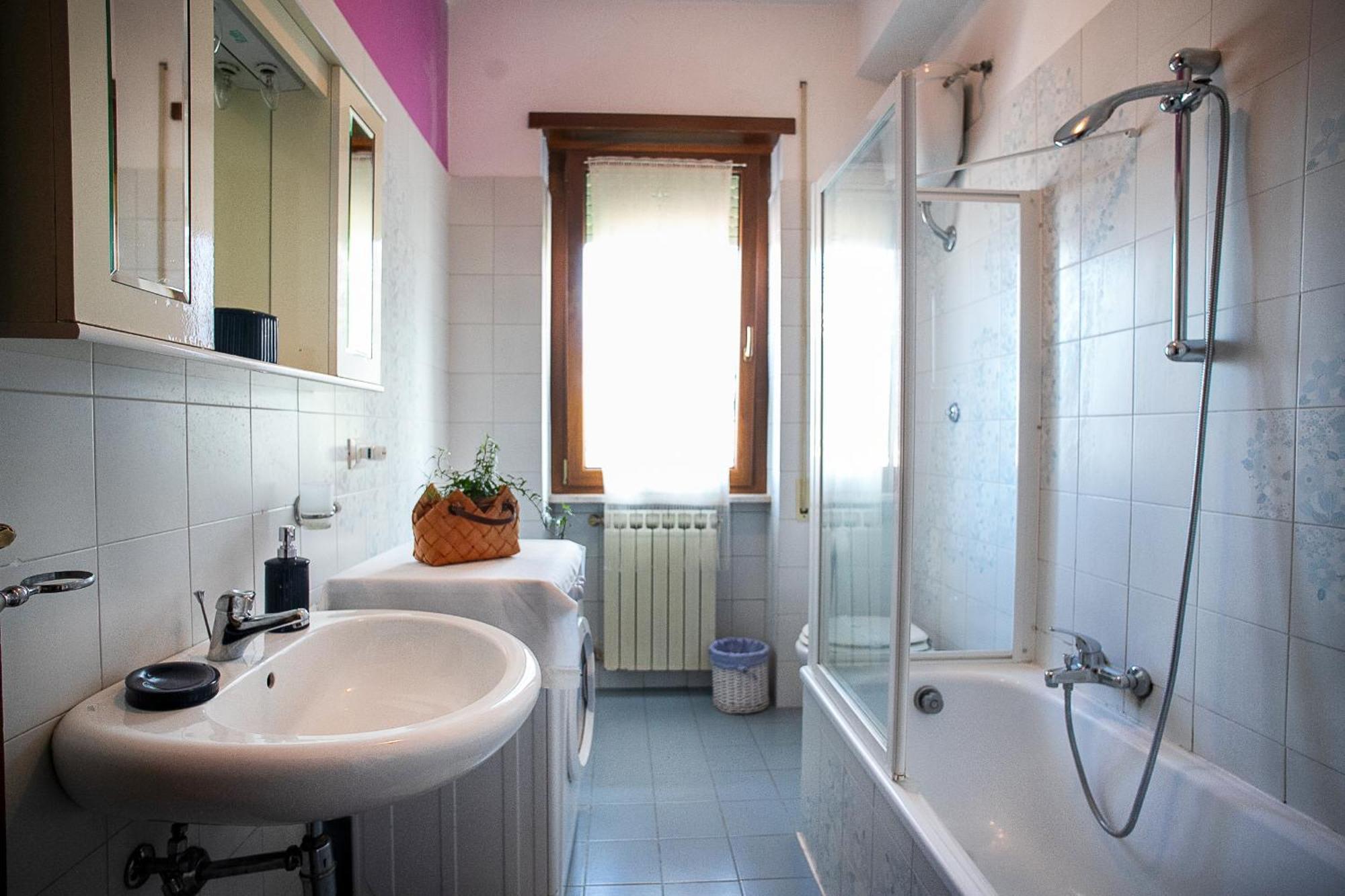 Monte Camicia - Cozy Home In City Center-Spacious-Free Parking LʼAquila Exteriör bild
