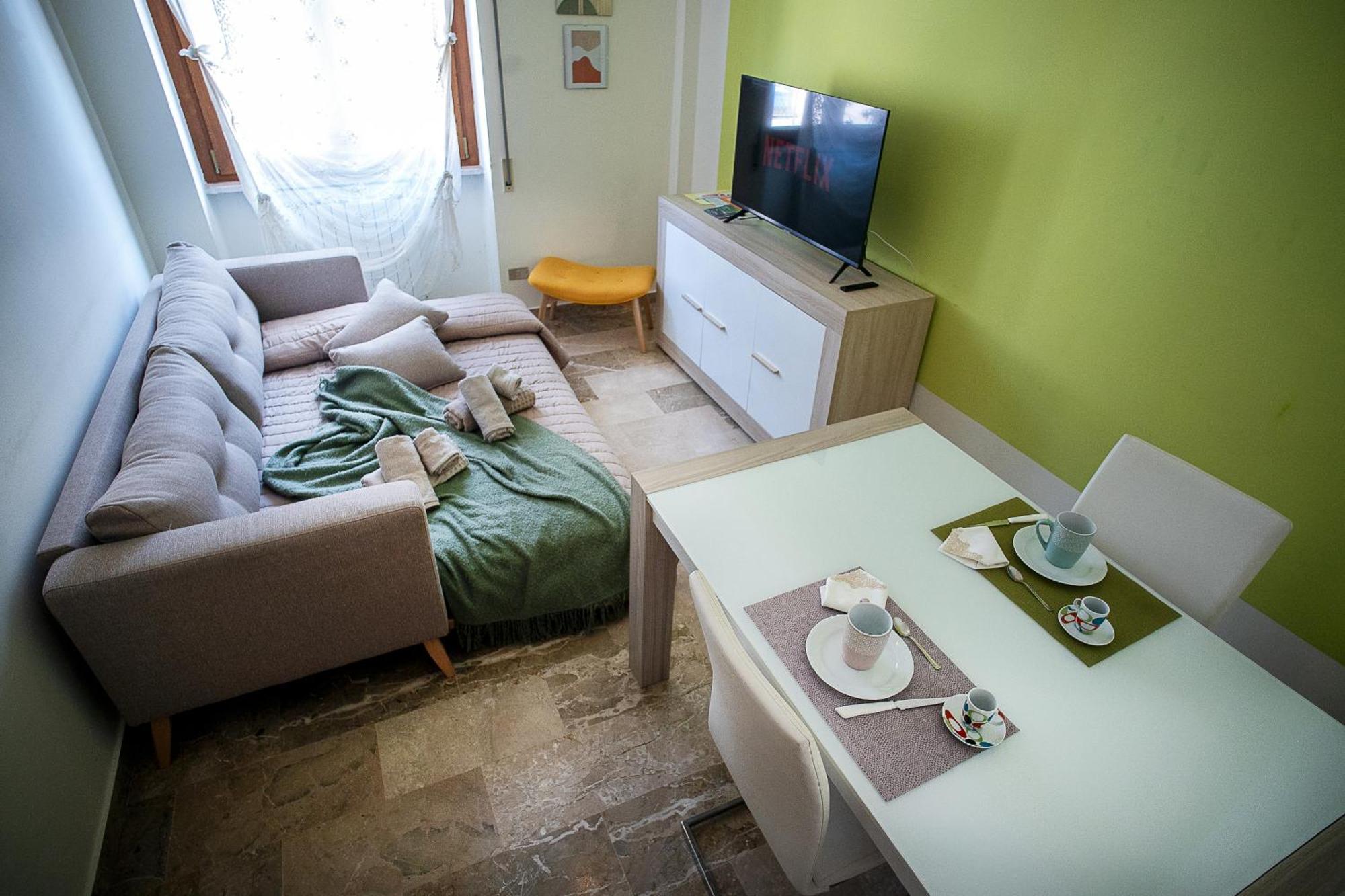 Monte Camicia - Cozy Home In City Center-Spacious-Free Parking LʼAquila Exteriör bild